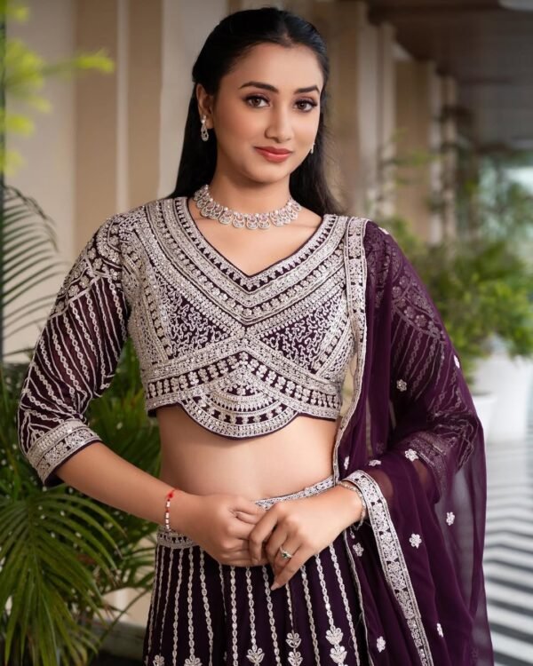 Sider Lehenga - Image 2