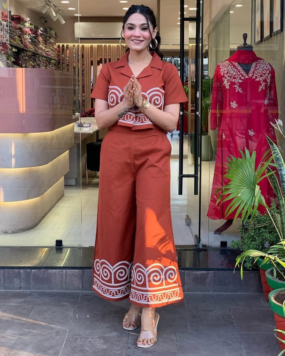 Cotton Fabric with Thread Embroidery Co-ord set - Image 2